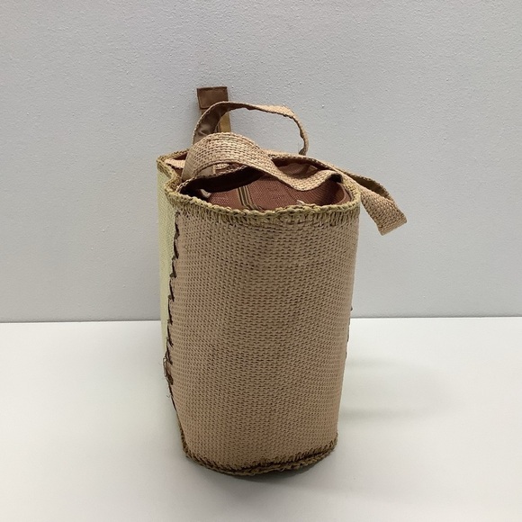 Y2K Butterfly straw handbag (Preowned) - Picture 3 of 5